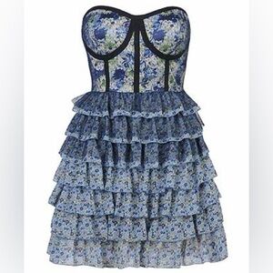 Forever 21 Twist Bustier Dress in Lace Floral Blue bubble dress size S